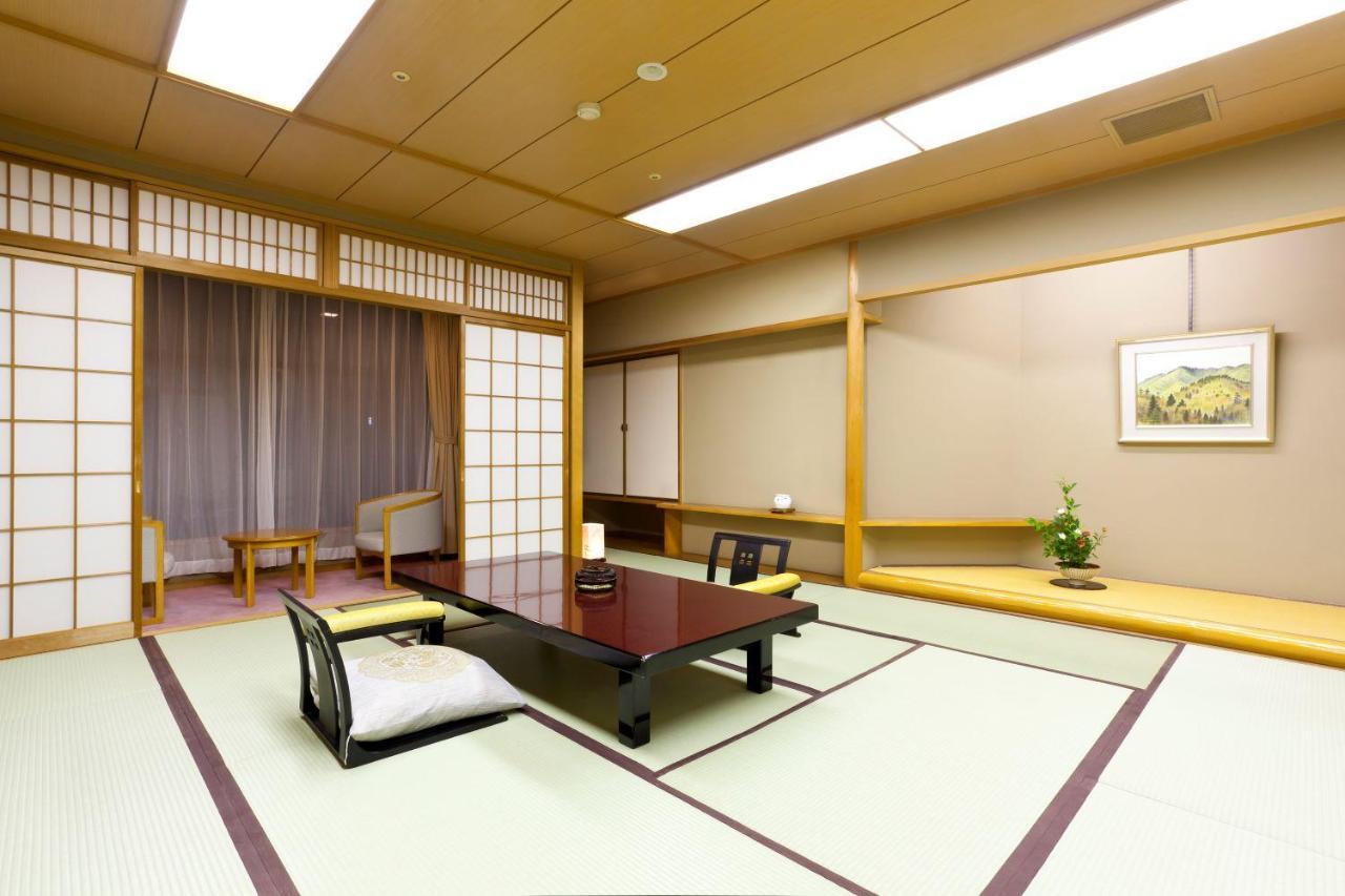 Hotel Kinzan Kōbe Esterno foto