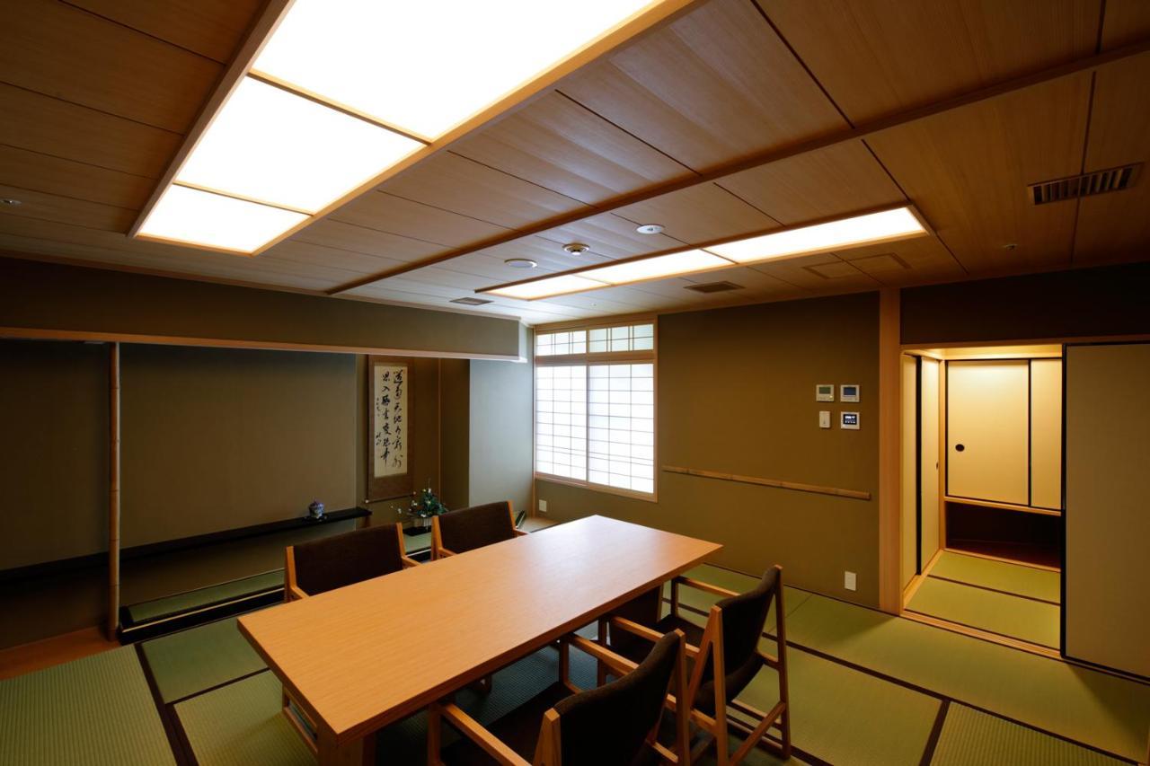 Hotel Kinzan Kōbe Esterno foto