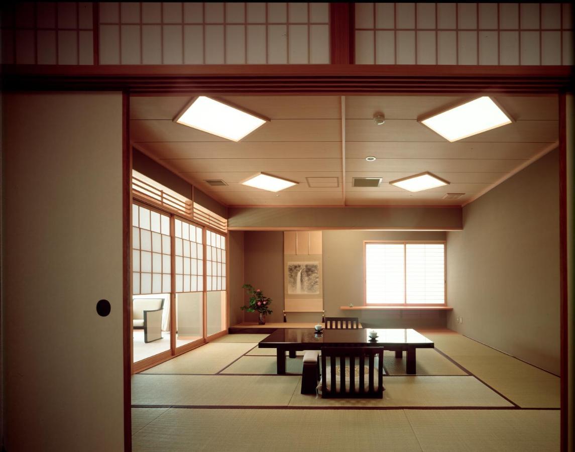 Hotel Kinzan Kōbe Esterno foto