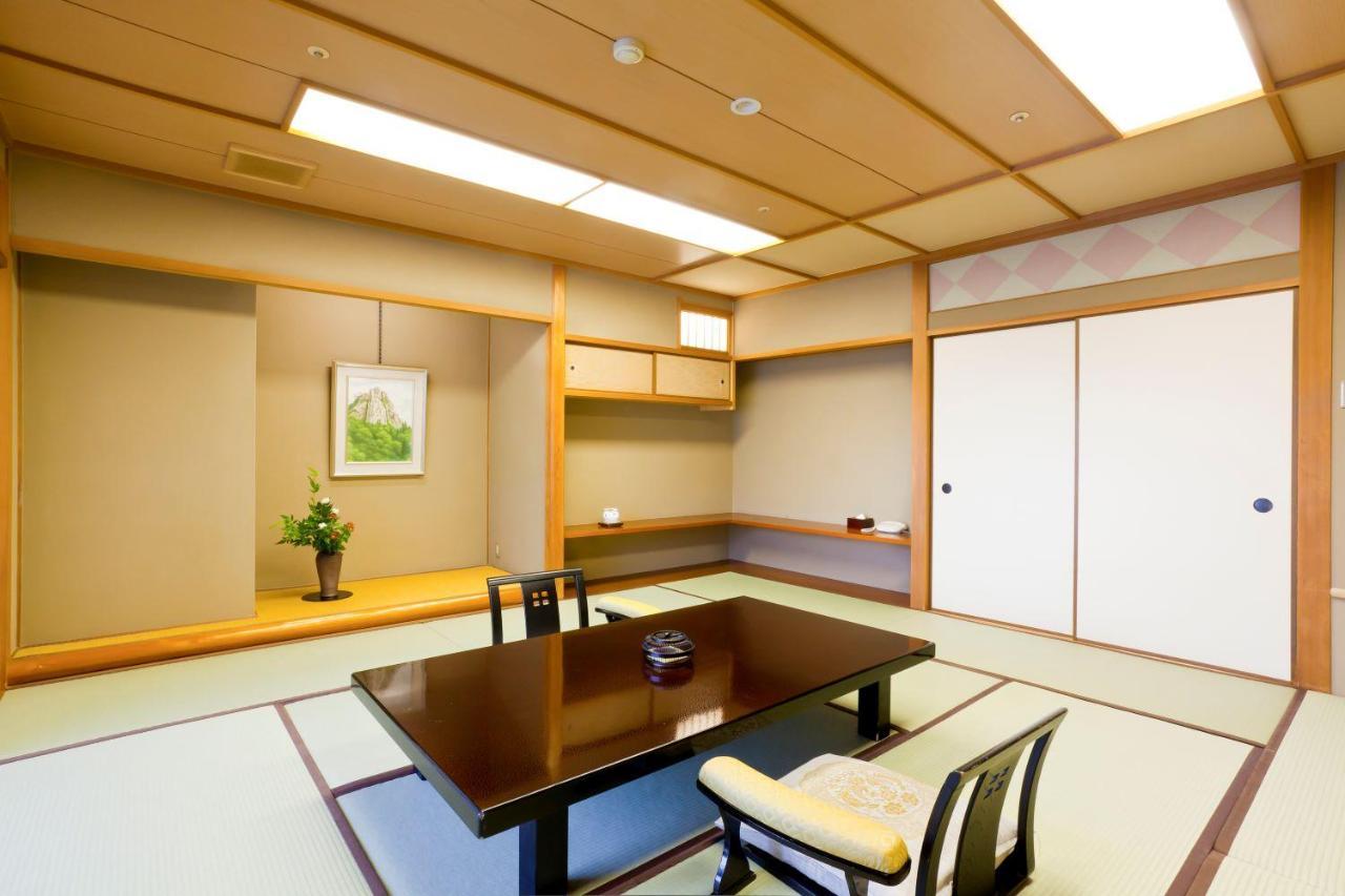 Hotel Kinzan Kōbe Esterno foto