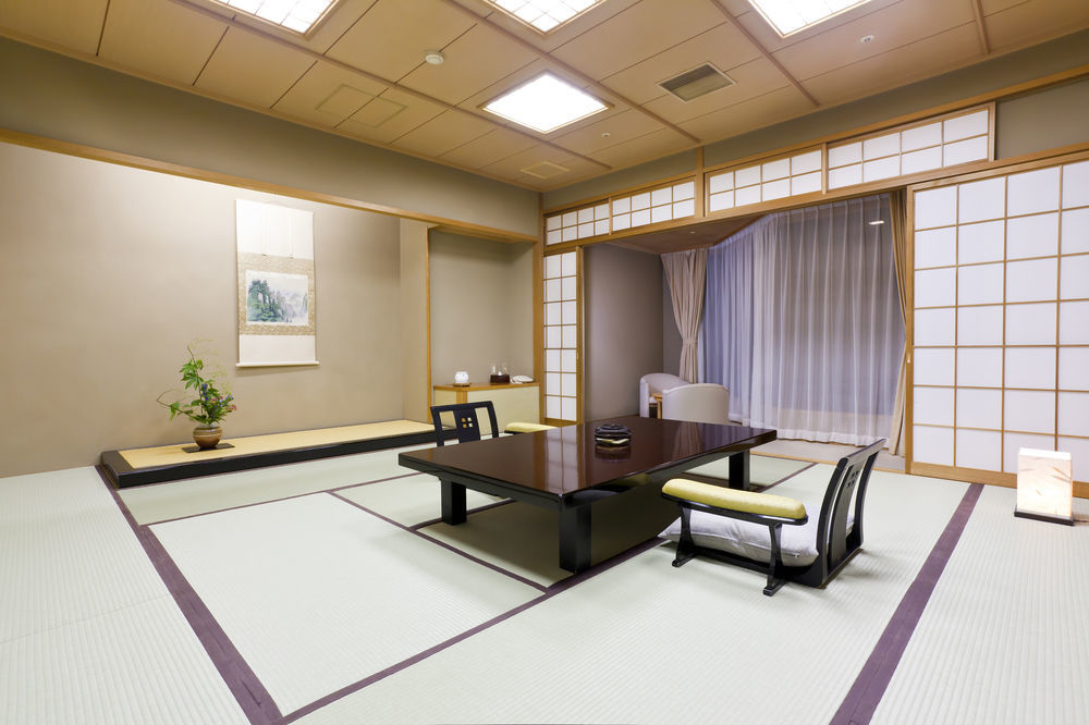 Hotel Kinzan Kōbe Esterno foto